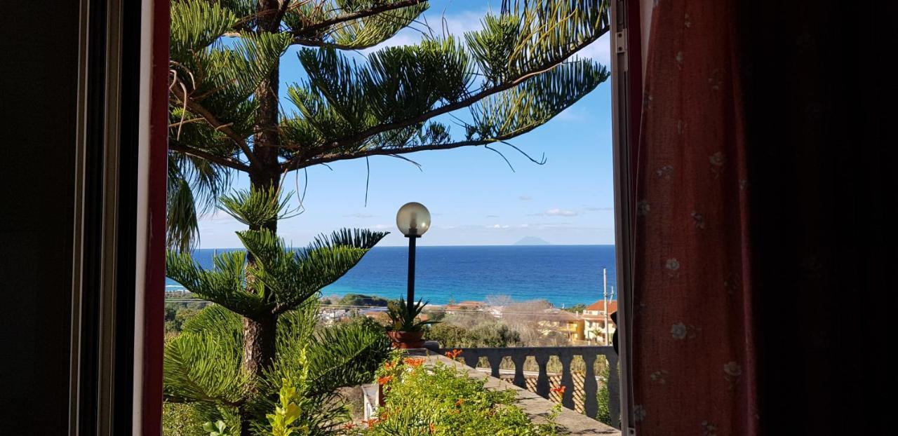 San Carlo - Terrazzo Sul Mare Con Ristorante E Pizzeria Bed & Breakfast Zambrone Bagian luar foto